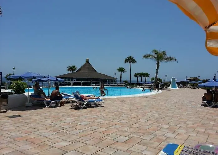 Rocas Del Mar Costa Del Silencio